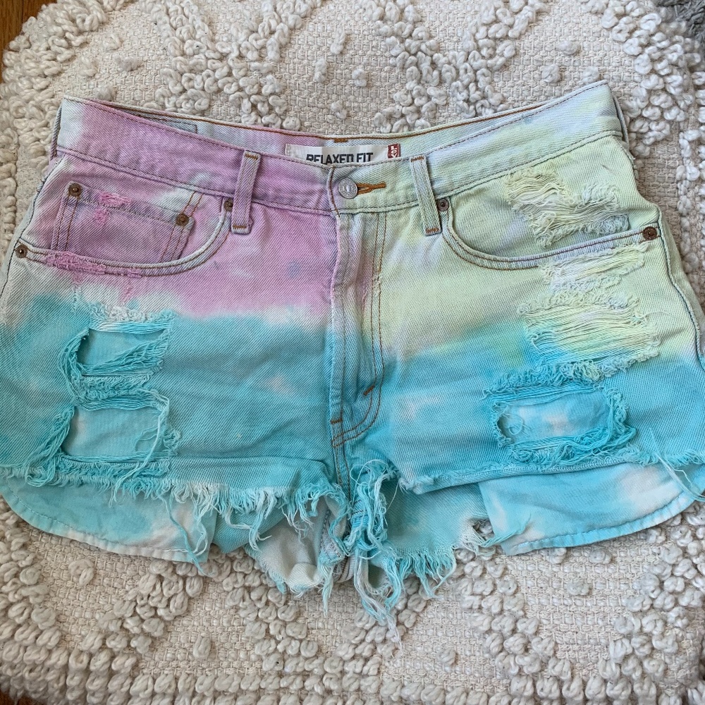 Vintage Levi’s Tie Dye Denim Shorts